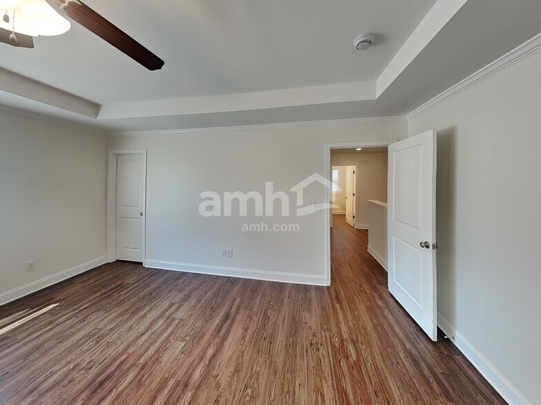 Building Photo - 4034 Birchfield Pl