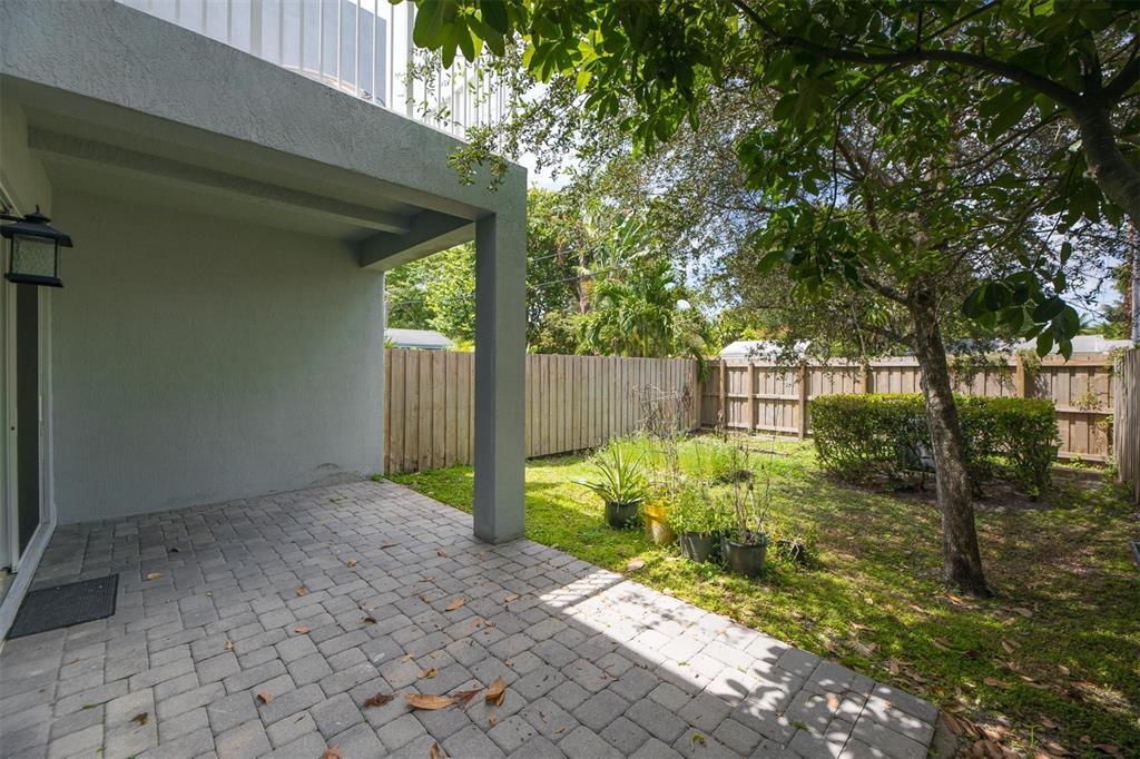 Building Photo - 619 SW 17th St