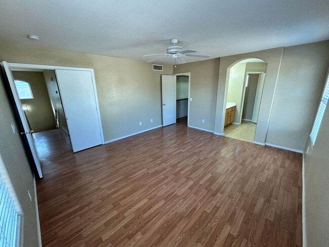 Building Photo - 3Bdm 2.5Ba Avondale Home with a Loft! *NO ...