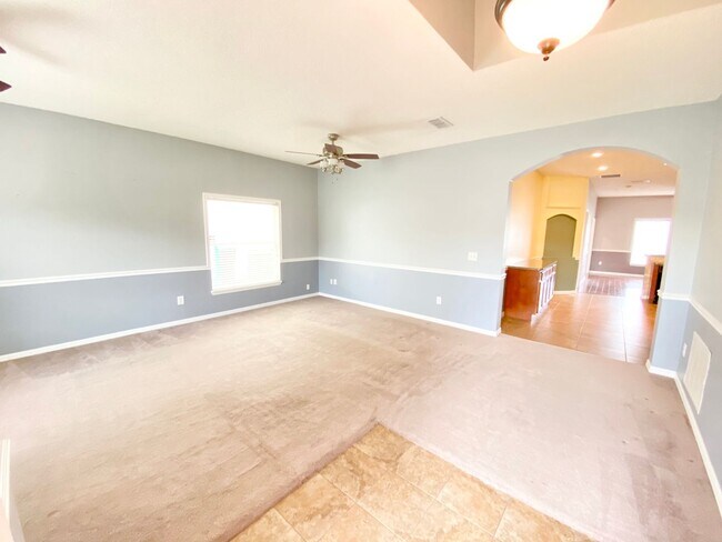 Building Photo - Beautiful Lake View Home in Waterside Estate!