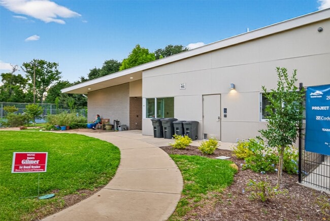Building Photo - 14107 Glasgow Pl