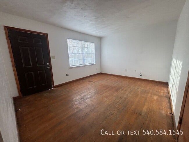 Building Photo - 2828 Idlewild Blvd NE