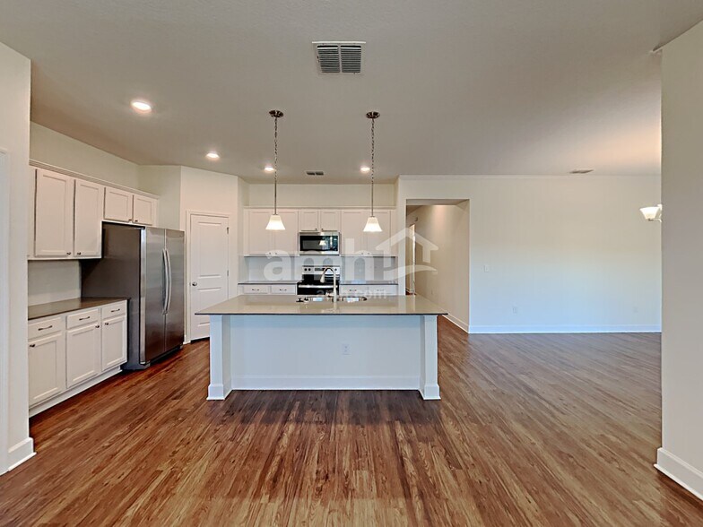 Building Photo - 105 Moultrie Crossing Ln