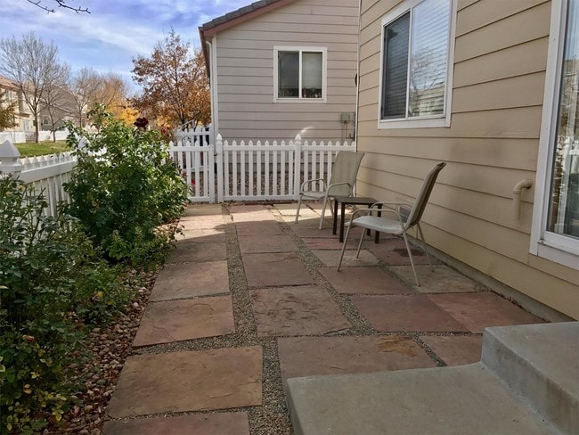 Building Photo - 13950 Adams St