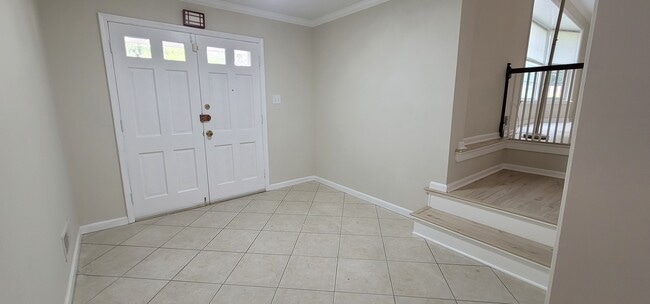 Building Photo - 12812 Bluet Ln