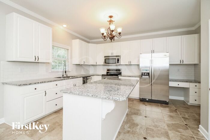 Building Photo - 6845 Greenbrook Dr
