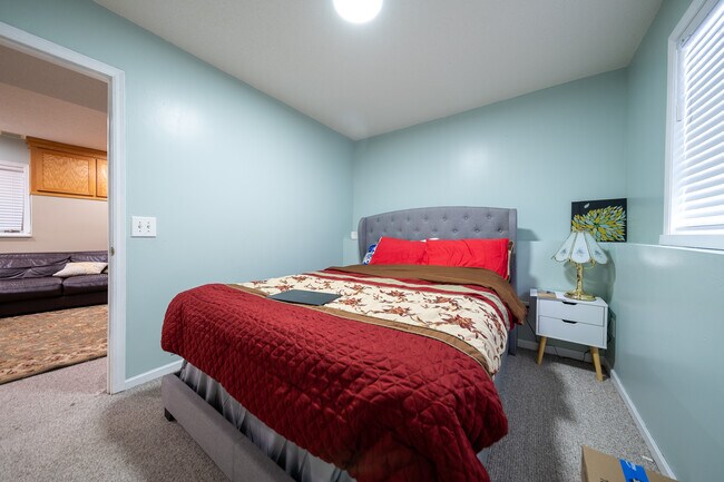 Building Photo - 1574 Stephanie Cir