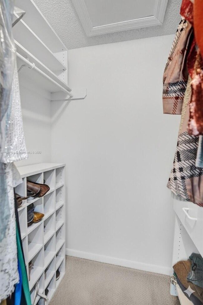 Building Photo - 22322 Pineapple Walk Dr