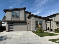 Building Photo - 1 Bed/1 Bath ADU on Bend's Eastside - Cessna Drive