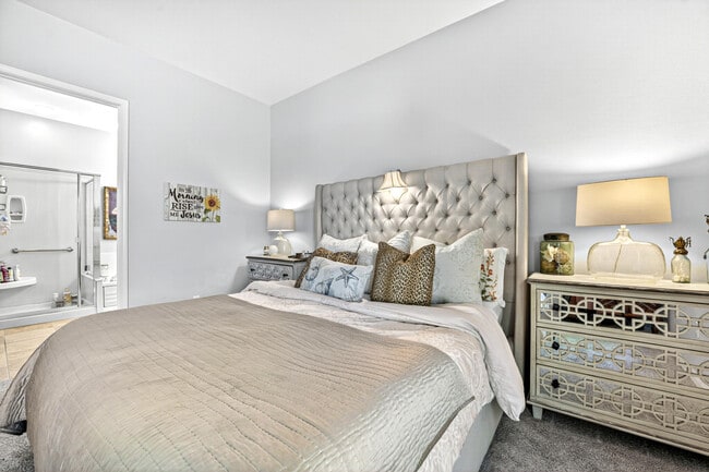 Building Photo - 80586 Camino Santa Juliana