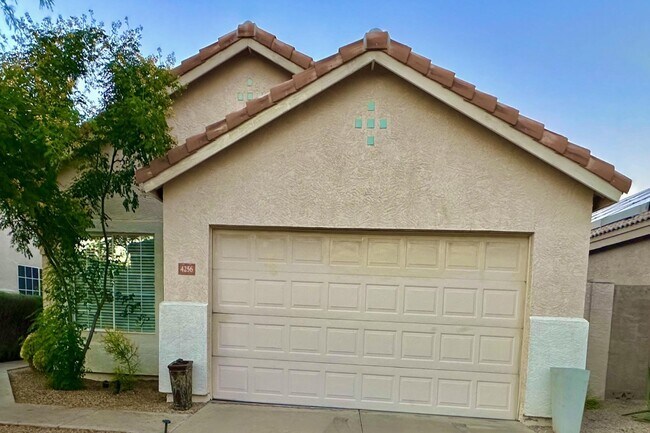 Building Photo - 4256 E Chaparosa Way