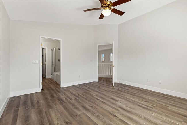 Building Photo - Fabulous Highly Upgraded Home!