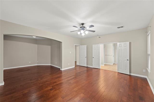 Building Photo - 716 Mandalay Bay Dr