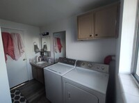 Building Photo - 2 Bedroom Orem Apartment
