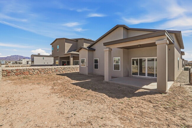 Building Photo - 941 Gulf Streams Ave