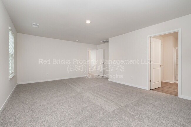 Building Photo - 5250 Reedy Rdg Rd