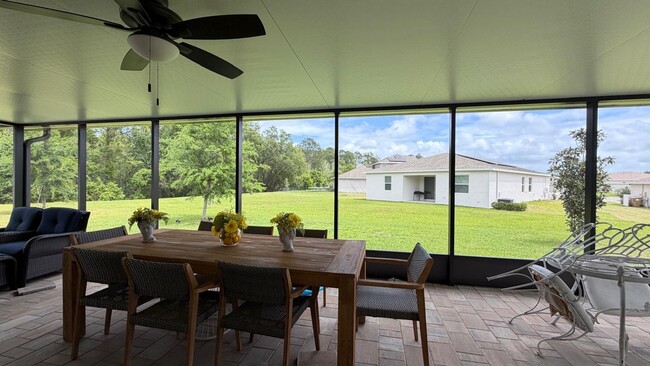 Building Photo - Beautiful 3 bed 2 bath Home - Unfurnished