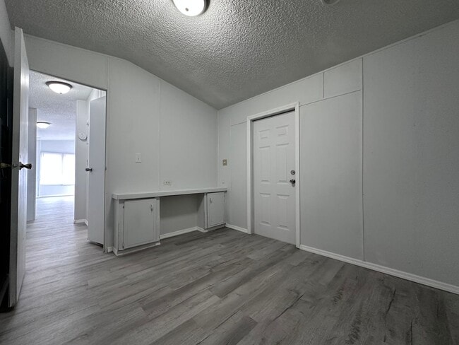 Building Photo - 1Bed/1Bath **RENT TO OWN OPPORTUNITY**