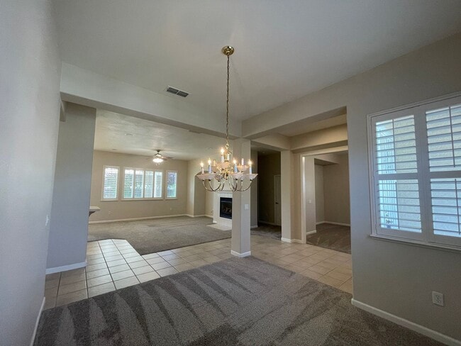 Building Photo - Senior Community for those 55+ Large 2 bedroom, 2 bath with bonus room!  All modern amenities!