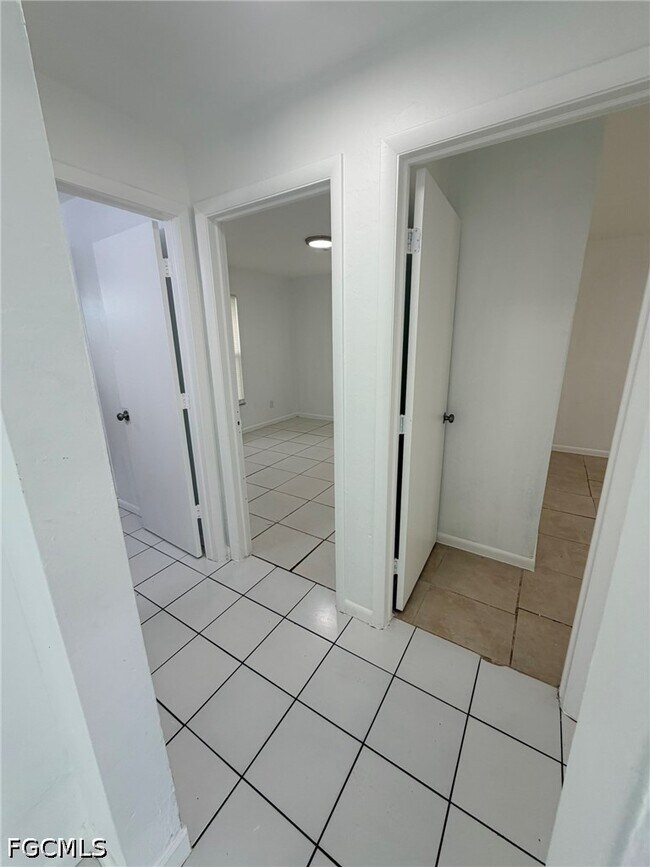 Building Photo - 5549 Seventh Ave