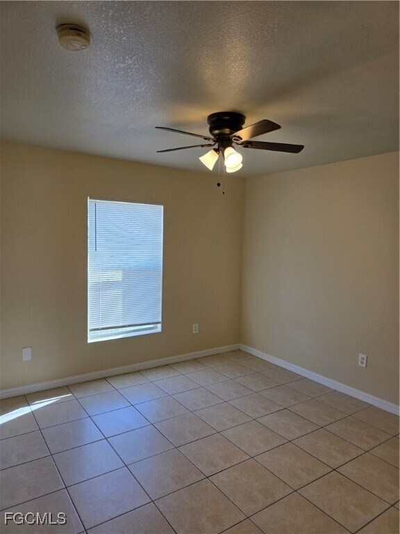 Building Photo - 127 Ivan Ave S