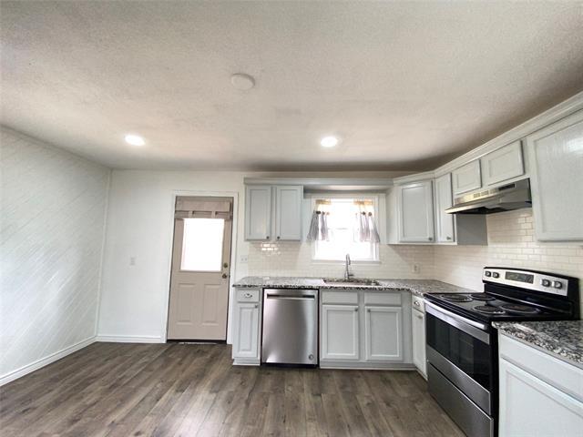 Building Photo - 145 Gordon Dr