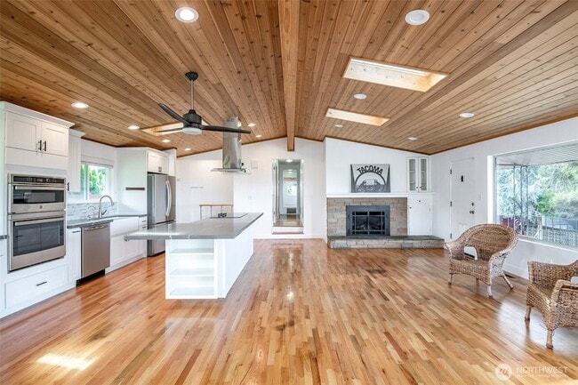 Building Photo - 3613 N 30th St