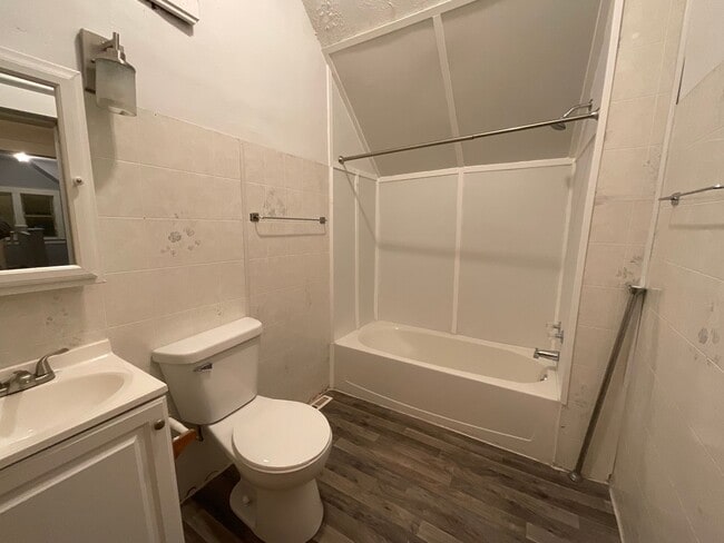 Building Photo - Pre Leasing