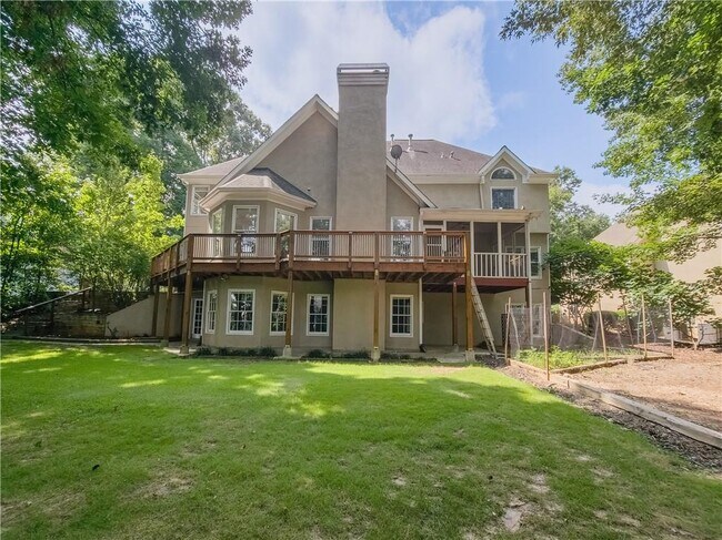Building Photo - 7335 Craigleith Dr