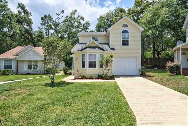 Primary Photo - Beautiful 3x2 Home