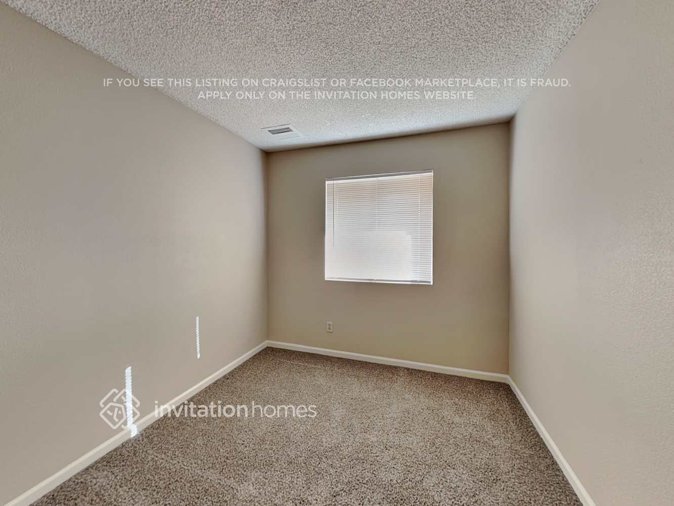 Building Photo - 17846 N 34th Dr