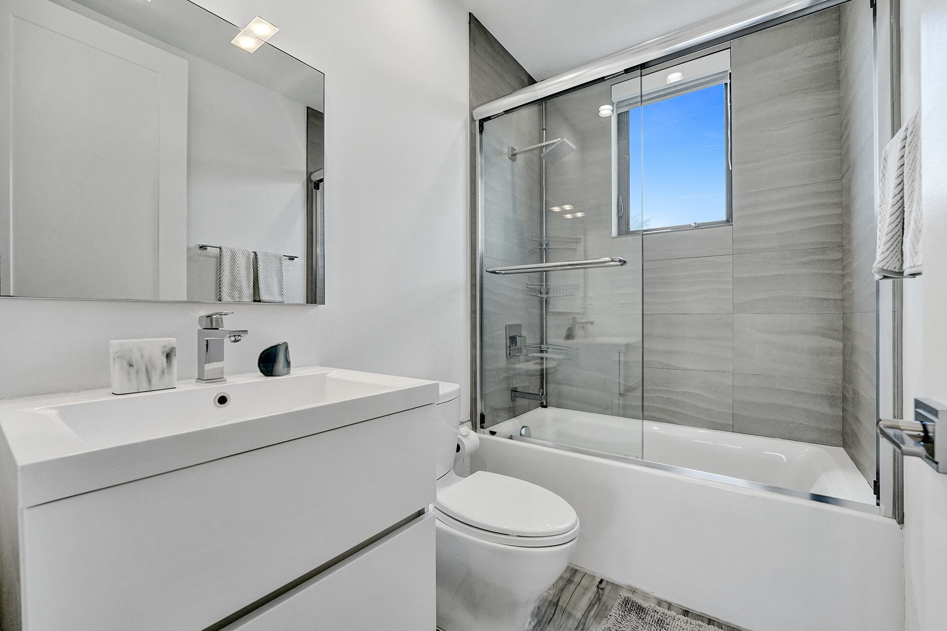 Building Photo - 344 Balboa St