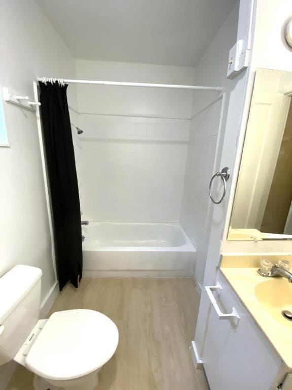 Building Photo - 513 NW Brook St