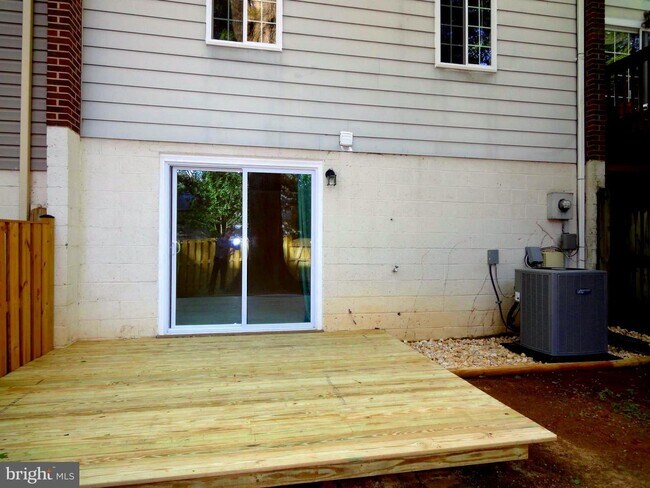 Building Photo - 4905 Tibbitt Ln