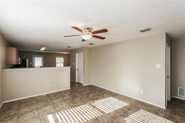 Building Photo - 729 Grambling Dr