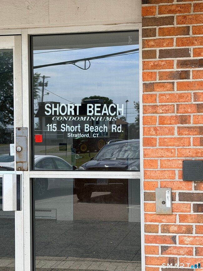 Building Photo - 115 Short Beach Rd