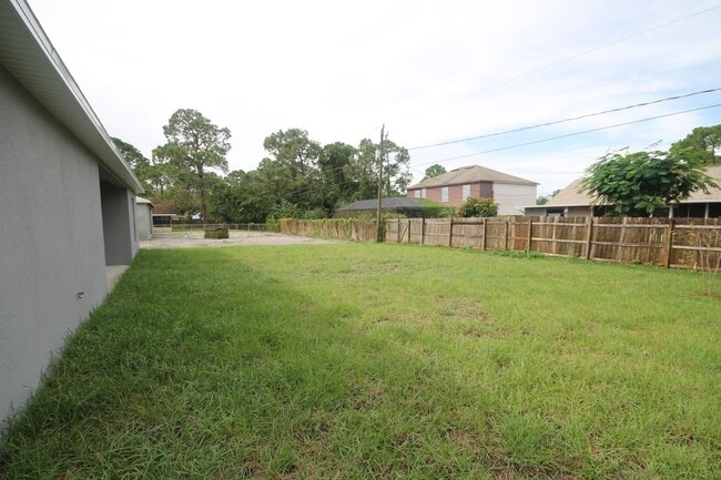Building Photo - Beautiful 4bd/2ba Home in Palm Bay!!