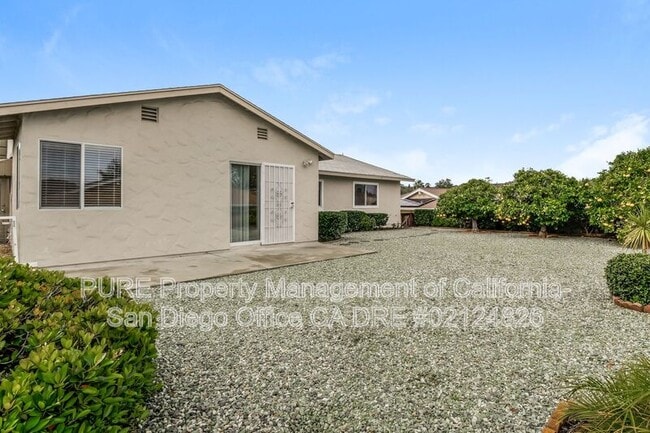 Building Photo - 11994 Obispo Rd