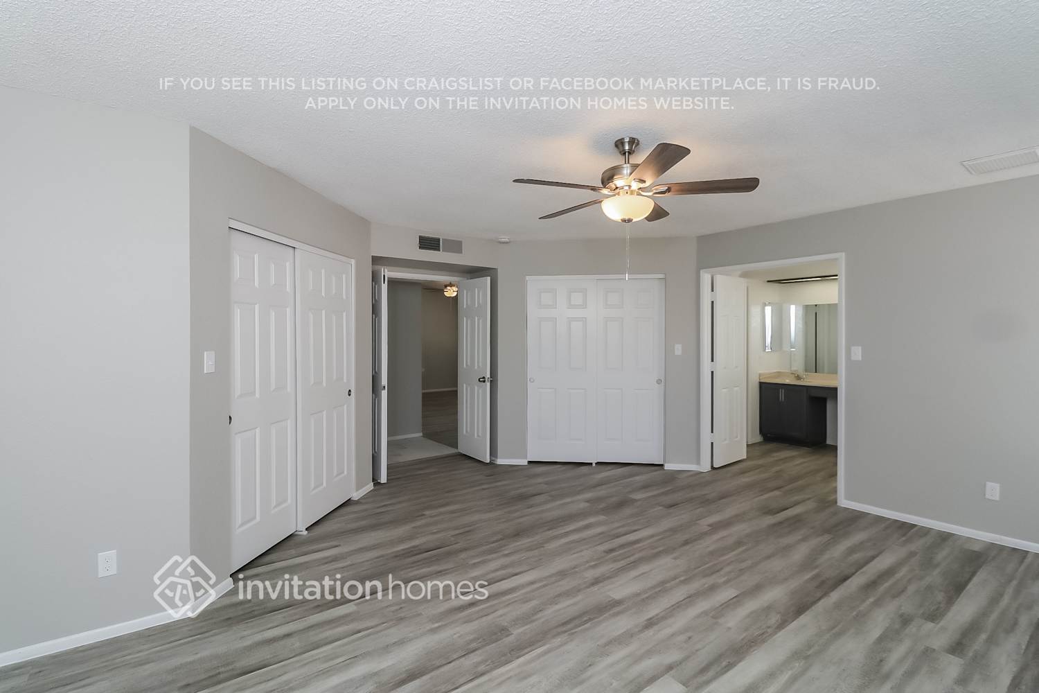 Building Photo - 1208 W Topeka Dr