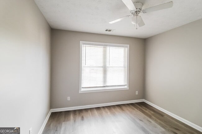 Building Photo - 109 Finnigan Dr