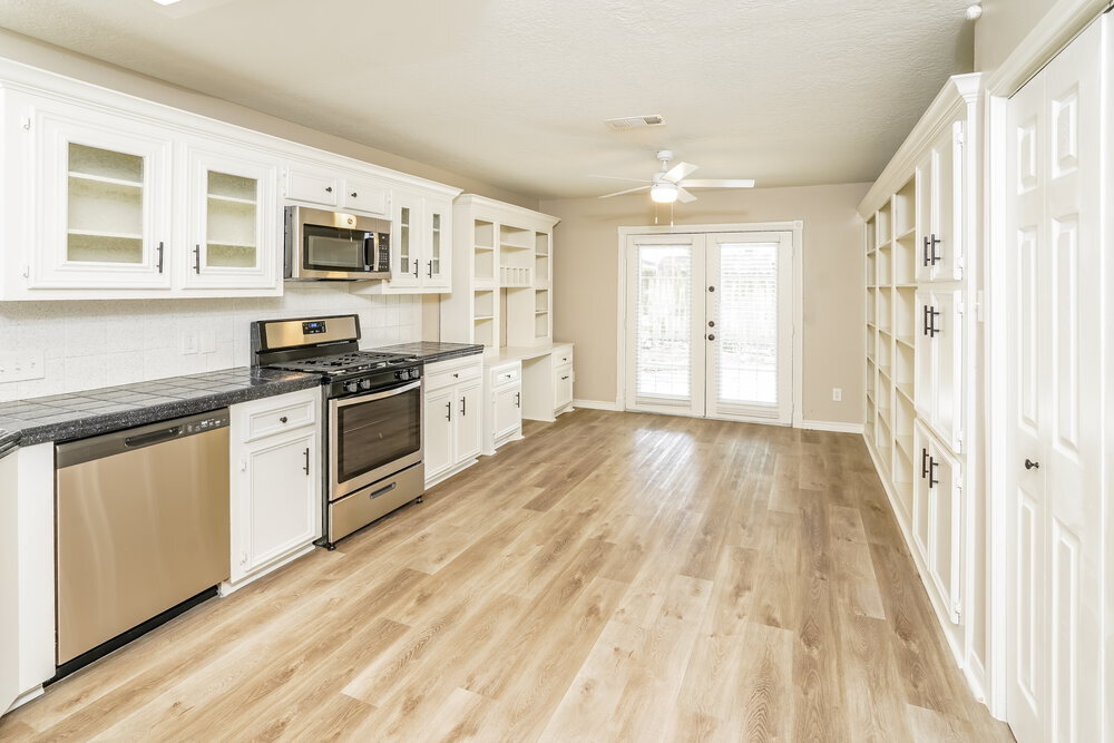 Building Photo - 17311 Modbury Dr