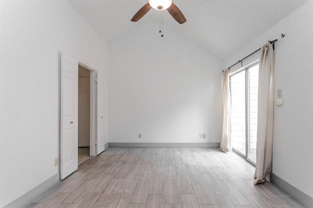 Building Photo - 4124 Hollow Oak Dr