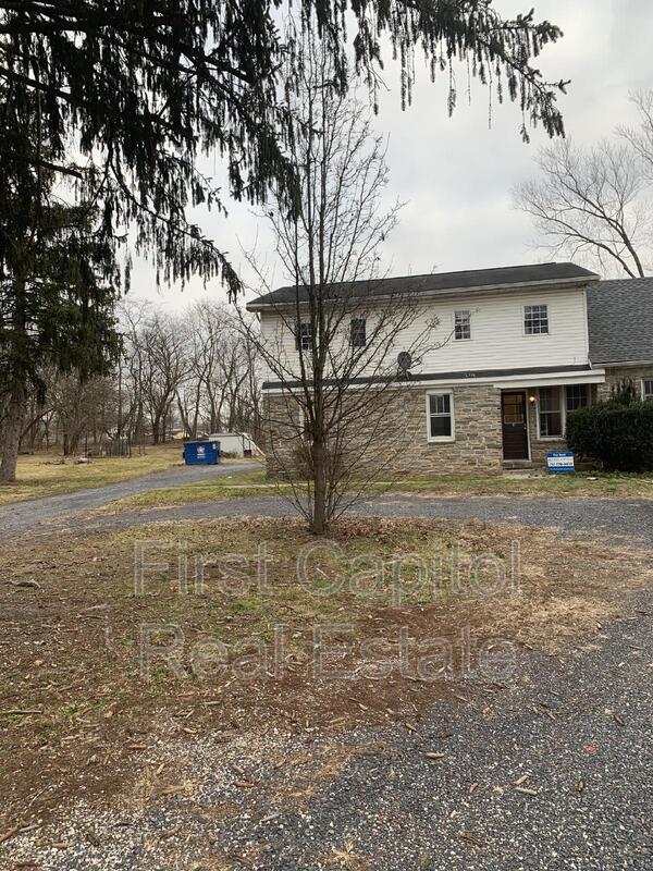 2455 Granite Station Rd 2455 Granite Station Rd Gettysburg PA 17325