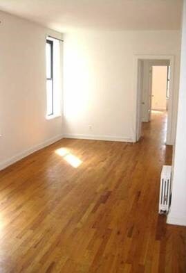 Living Area - 303 E 71st St