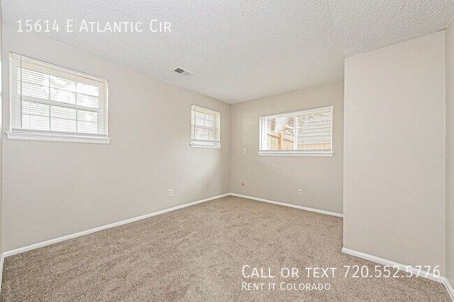 Building Photo - 15614 E Atlantic Cir