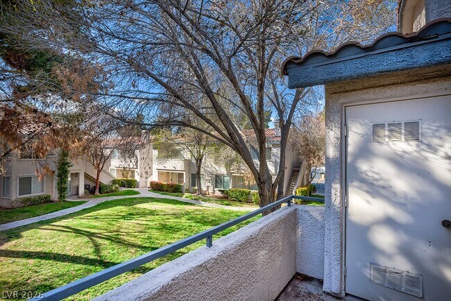 Building Photo - 3035 Casey Dr