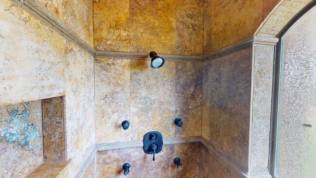 Building Photo - Furnished 5-Bedroom Home with Indoor Pool & Amenities