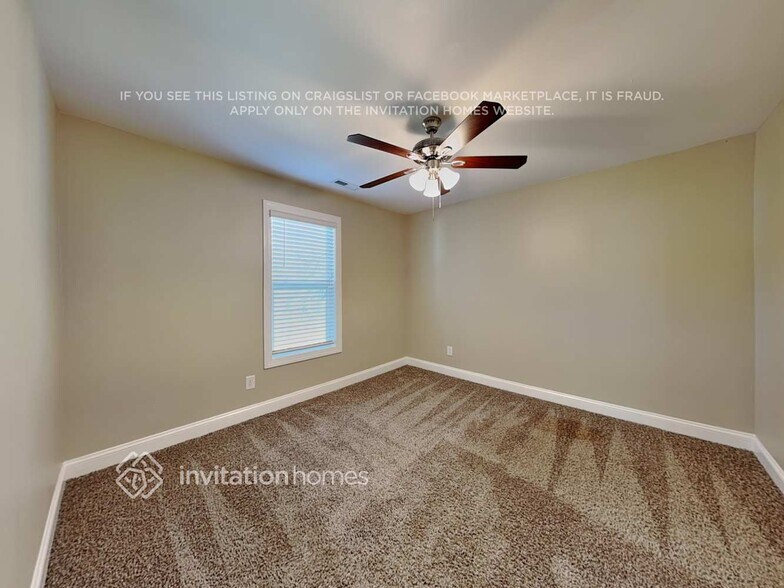 Building Photo - 377 Hawkesburg Dr