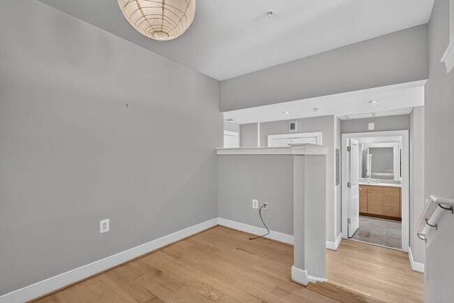 Building Photo - 2425 L St NW