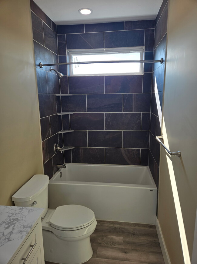 Building Photo - 3072 S 565 W